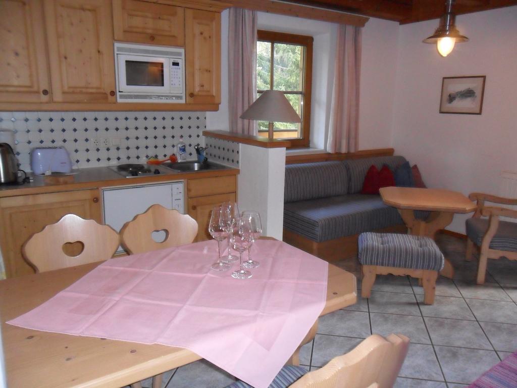 Landhaus Nockalm Bad Kleinkirchheim Zimmer foto
